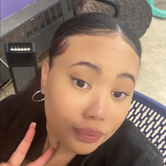 Meet your Posher, Anajyha - Picture 1 of 1